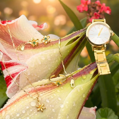 Conjunto Florencia sobre una flor de amarilis: reloj, cadena con dije estrella, pulsera, anillo y topos